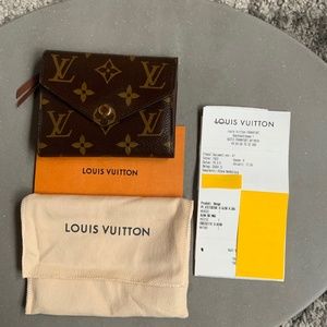 100% Authentic LOUIS VUITTON Monogram Pallas Compact Wallet